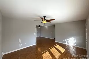 1601 Starbrook Dr, Charlotte, NC 28210 - Photo 4