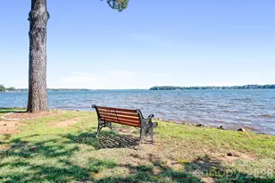 8293 Luckey Point Rd, Denver, NC 28037 - Photo 20