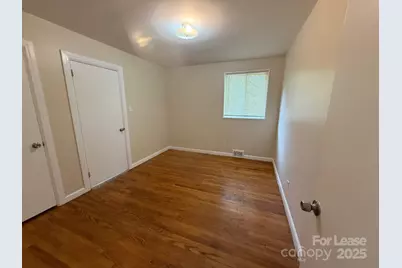 403 Brevard Street, Statesville, NC 28677 - Photo 6