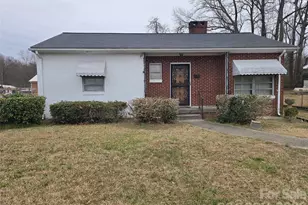 419 S Pearl St, Troy, NC 27371 - Photo 1