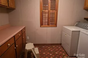 419 S Pearl St, Troy, NC 27371 - Photo 12