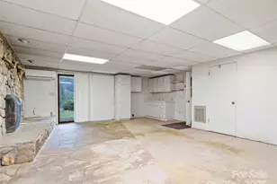 25 Ray Mine Rd, Burnsville, NC 28714 - Photo 24