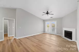 10526 Hill Point Ct, Charlotte, NC 28262 - Photo 6