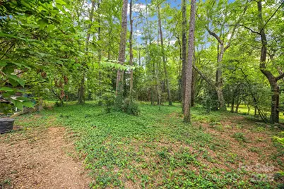 327 Livingston Drive, Charlotte, NC 28211 - Photo 12