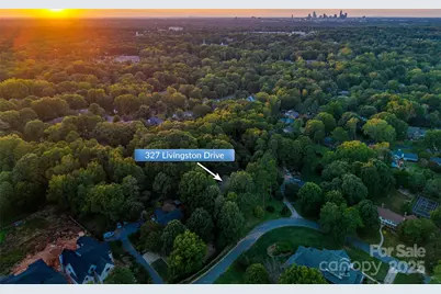 327 Livingston Drive, Charlotte, NC 28211 - Photo 4