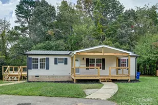 37 Motts Dr, Candler, NC 28715 - Photo 1