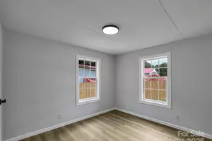 37 Motts Dr, Candler, NC 28715 - Photo 16