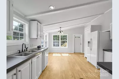 37 Motts Drive, Candler, NC 28715 - Photo 2