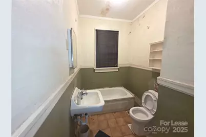 1323 The Plaza None, Charlotte, NC 28205 - Photo 16