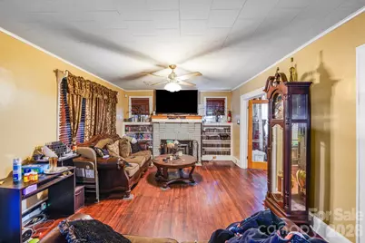 809 W Mauney Avenue, Gastonia, NC 28052 - Photo 12