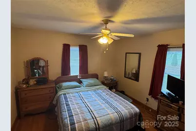 8 Donna Drive, Candler, NC 28715 - Photo 10