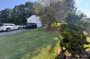 8 Donna Dr, Candler, NC 28715 - Photo 18