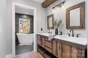 1206 9th St NW, Hickory, NC 28601 - Photo 18