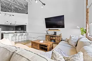 925 Westmere Ave, Charlotte, NC 28208 - Photo 4