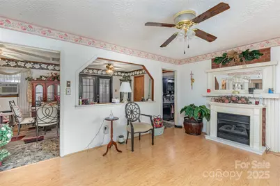 202 Newbold Street, Lincolnton, NC 28092 - Photo 12
