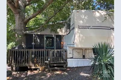 112 Deerfield Drive #185B, New London, NC 28127 - Photo 2