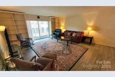 1323 Queens Road #320, Charlotte, NC 28207 - Photo 6