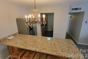 1323 Queens Rd, Charlotte, NC 28207 - Photo 12