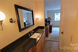 1323 Queens Rd, Charlotte, NC 28207 - Photo 28