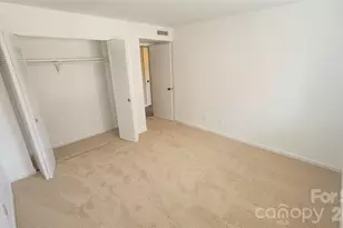 1323 Queens Rd, Charlotte, NC 28207 - Photo 22