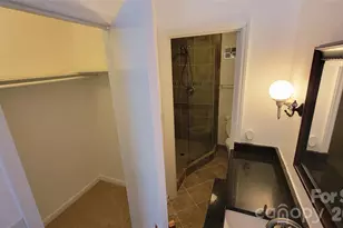 1323 Queens Rd, Charlotte, NC 28207 - Photo 18