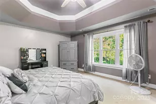 2013 Solway Ln, Charlotte, NC 28269 - Photo 16