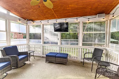 6340 Wyndham Hill Drive, Charlotte, NC 28269 - Photo 6