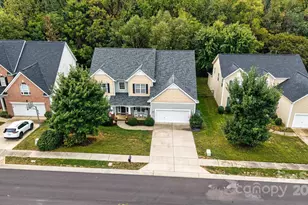 6340 Wyndham Hill Dr, Charlotte, NC 28269 - Photo 24