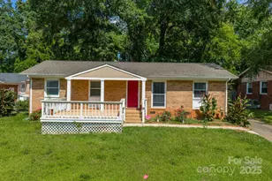 1009 Dunleigh Dr, Charlotte, NC 28214 - Photo 2