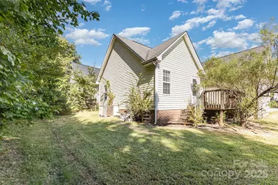 1001 Loch Lomond Circle, Concord, NC 28025 - Photo 18