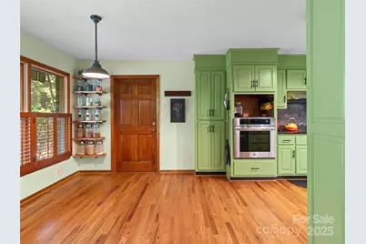 331 Thomas Road, Hendersonville, NC 28739 - Photo 24