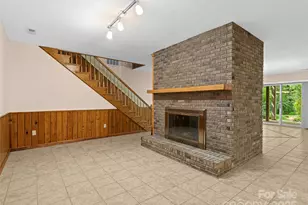 331 Thomas Rd, Hendersonville, NC 28739 - Photo 36