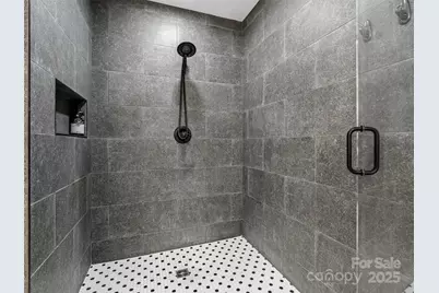 331 Thomas Road, Hendersonville, NC 28739 - Photo 32