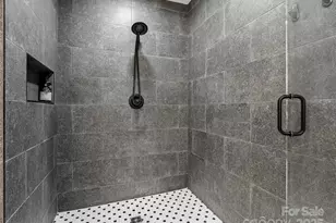 331 Thomas Rd, Hendersonville, NC 28739 - Photo 32