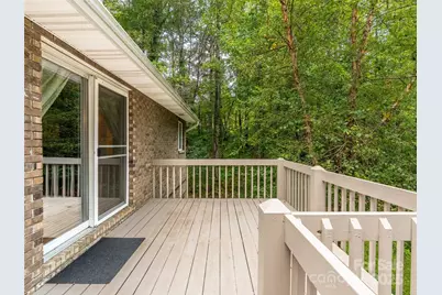 331 Thomas Road, Hendersonville, NC 28739 - Photo 16