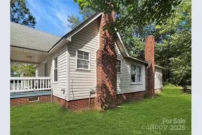 112 Crowell Drive NW, Concord, NC 28025 - Photo 2