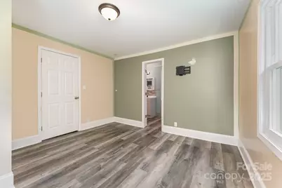 1716 Younger Avenue, Statesville, NC 28677 - Photo 18
