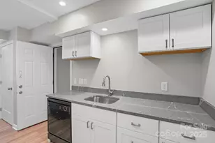 822 Yuma St, Charlotte, NC 28213 - Photo 30