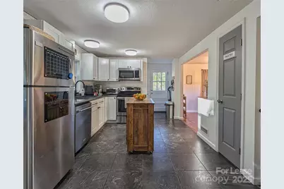 317 Balsam Drive, Waynesville, NC 28786 - Photo 8