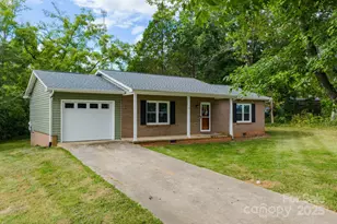 3 McCall Pl, Granite Falls, NC 28630 - Photo 2