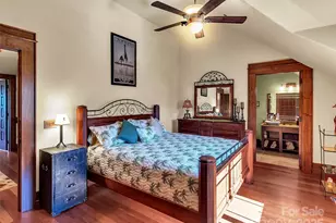 93 Lombard St, Waynesville, NC 28786 - Photo 32