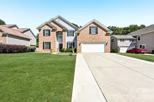 2632 Windsor Chase Dr, Matthews, NC 28105 - Photo 1