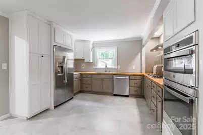 2832 Forest Hills Circle, Rock Hill, SC 29732 - Photo 10