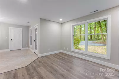 118 Rugby Forest Lane, Hendersonville, NC 28791 - Photo 34