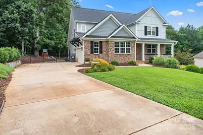 155 Pine Mist Drive, Mooresville, NC 28117 - Photo 2