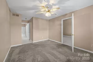 3649 Huyton Ct, Charlotte, NC 28215 - Photo 18