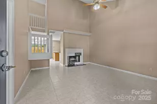 3649 Huyton Ct, Charlotte, NC 28215 - Photo 4