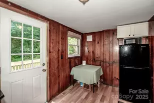 809 N Mulberry St, Statesville, NC 28677 - Photo 4