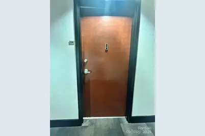 210 N Church Street #1105, Charlotte, NC 28202 - Photo 2