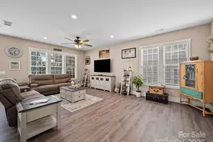 28117 Egrets Ct, Lancaster, SC 29720 - Photo 6